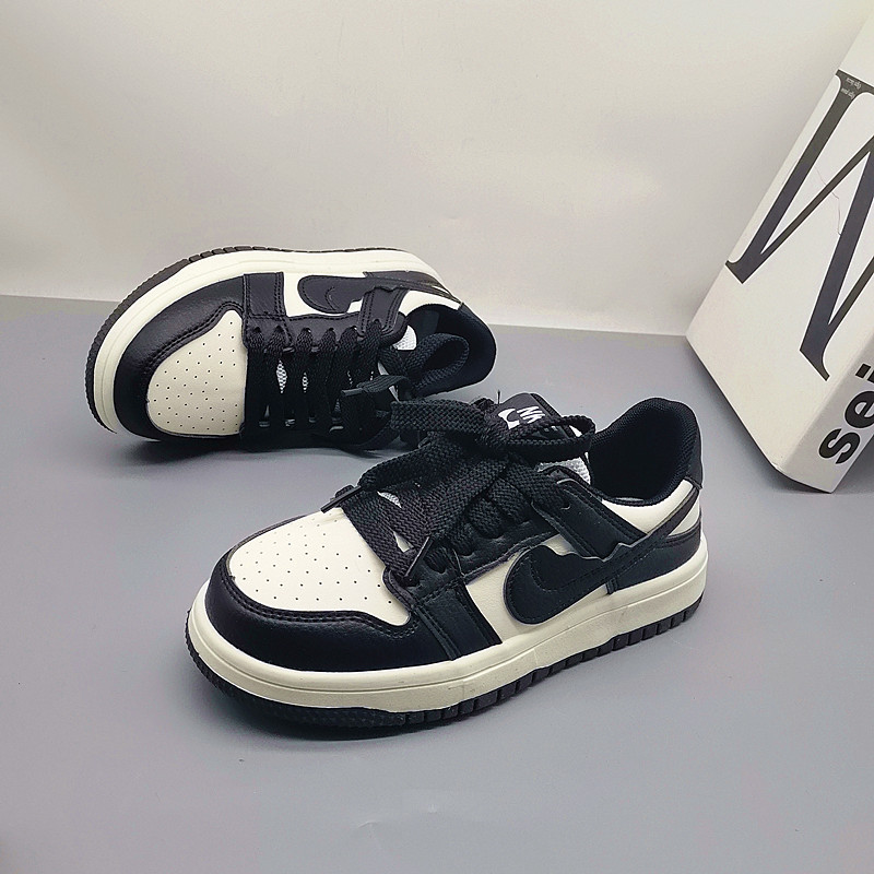 Zapatillas de cuero nuevas para niños con sonido de fricción, tallas 34-39, zapatillas de cuero para niños mayores, calzado deportivo, calzado infantil