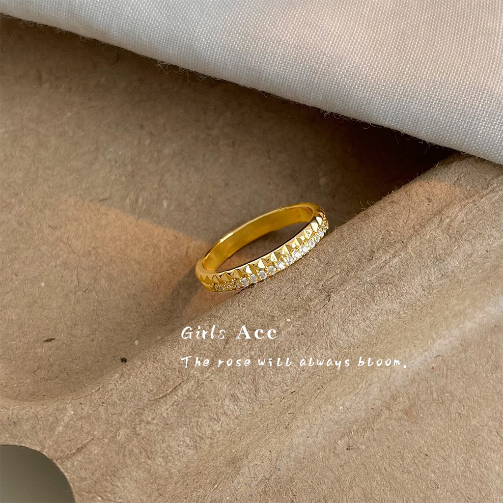 1_0001_耳语场景新水印 拷贝 2.jpg