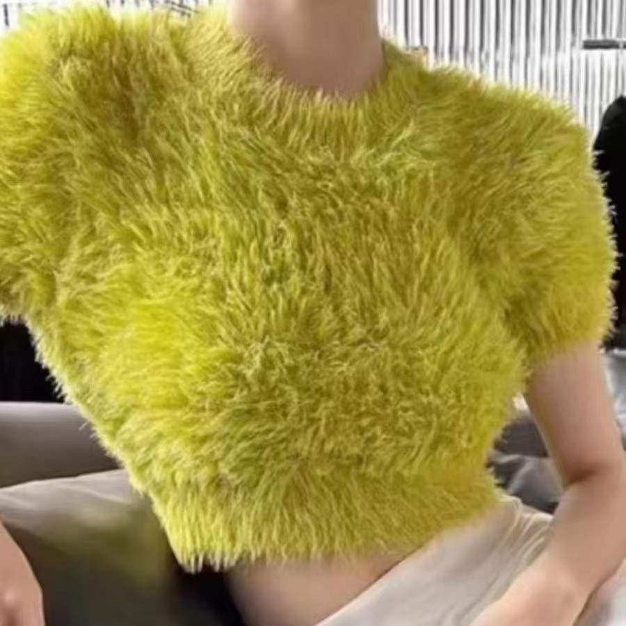 仿水貂绒超短款针织打底衫女秋冬新款设计感小众显瘦套头短袖毛衣