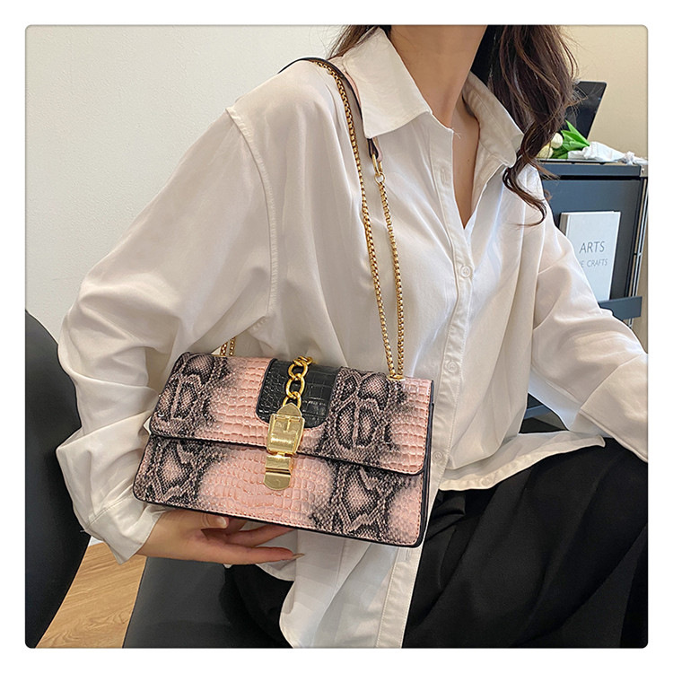 687g Weight Polyester Lining Material Lock clasp Closure Type Single Shoulder Strap Strap Type Shoulder Bag Bags Type Women's Small Summer Pu Leather Color Block Classic Style Square Lock Clasp Shoulder Bag