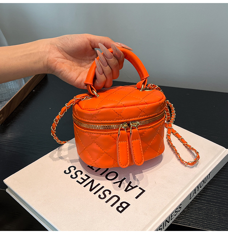 169g Weight Zipper Closure Type Single Shoulder Strap Strap Type Shoulder Bag Bags Type Casual Occasion Pu Leather Material Solid Color Pattern All Seasons Season Women's Gender Streetwear Style Square Shape Women's Pu Leather Solid Color Streetwear Square Zipper Shoulder Bag 15