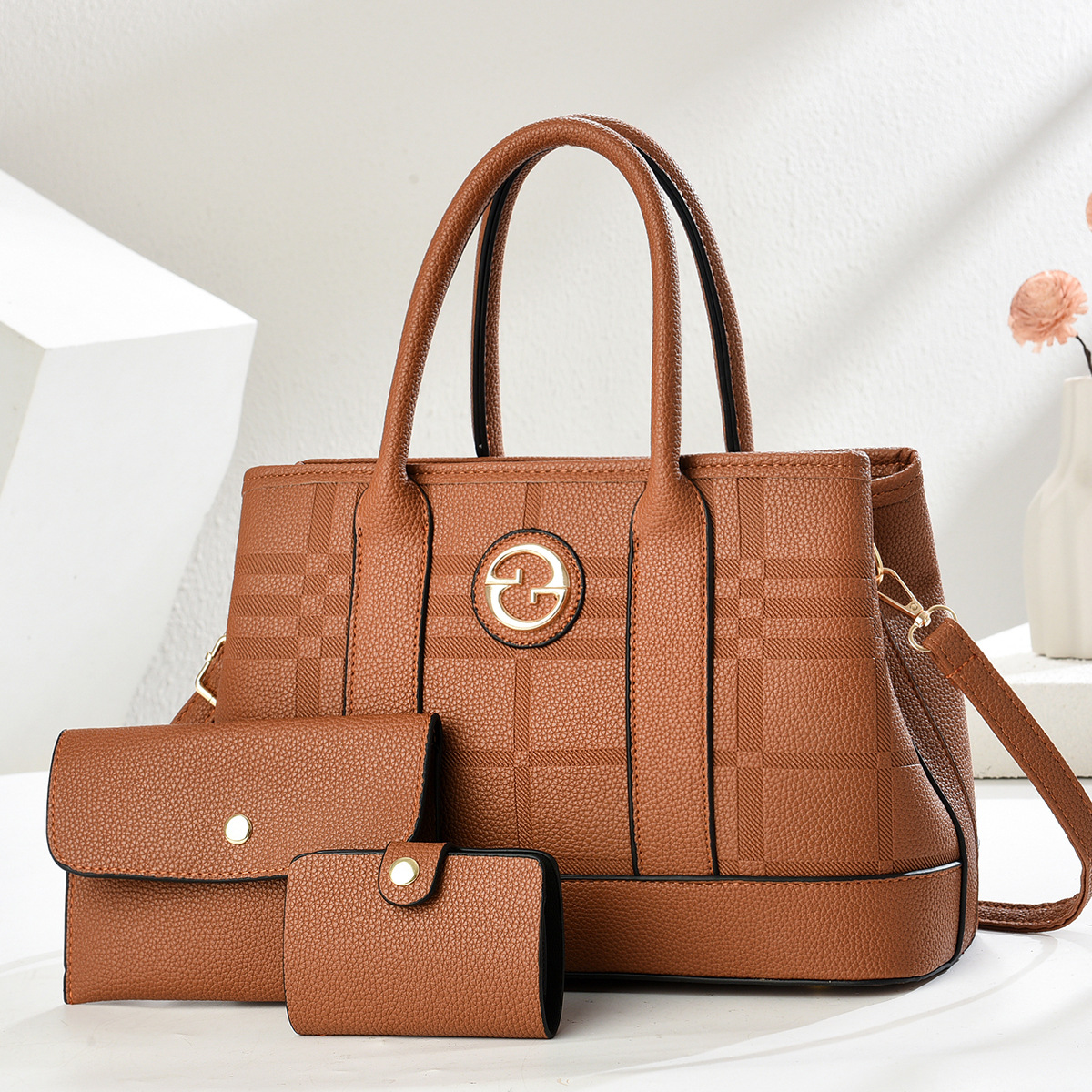 Nuevo traje de tres piezas de color sólido en relieve con costuras, regalo de lujo ligero portátil 2025 nuevo bolso bandolera atmosférico de alta gama