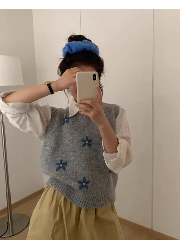 韩系刺绣无袖针织背心马甲女春秋季外搭叠穿圆领毛衣叠穿坎肩马夹|undefined