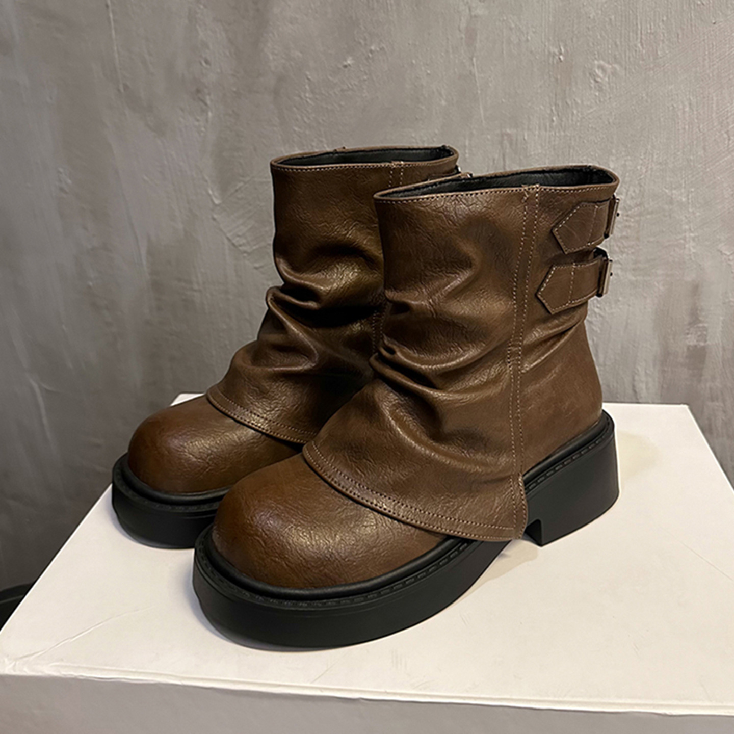 Retro Thick-Heeled Thick-Soled Boots 2025 Autum New Belt Buckle Trouser Boots Casual Versatile Short Boots Women's Shoes