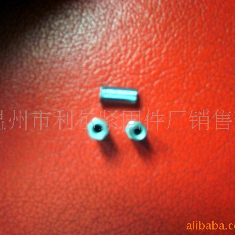 供应自铆通孔螺柱(图)