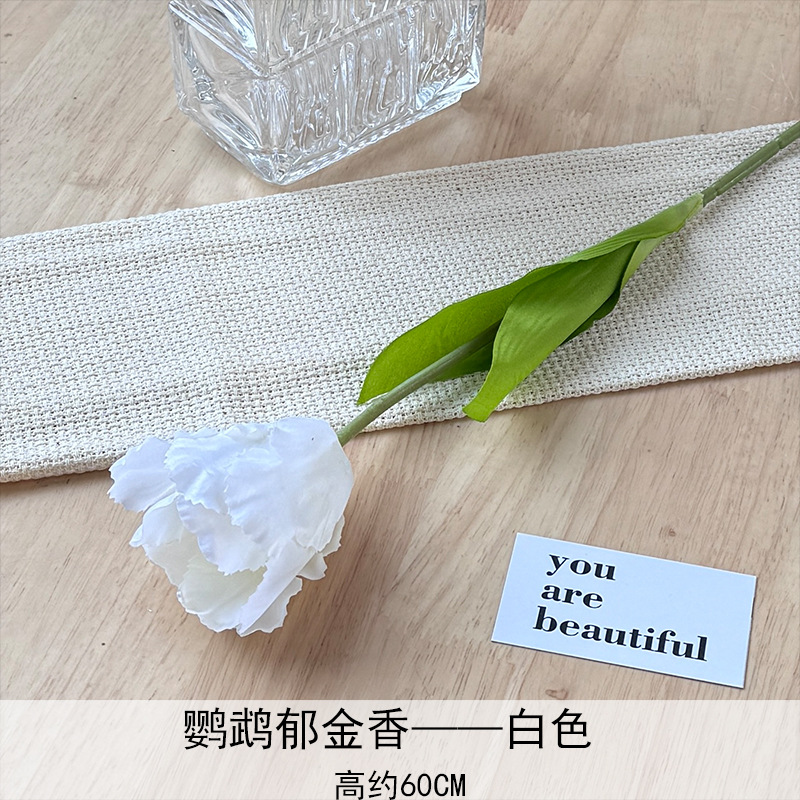 Flores de boda de alta calidad de flores de madera verde de bambú y lirio de pino masson de alta calidad