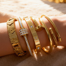 �羳肝M����~��С�U��������C�18K���ˮ����ɫ������Ʒ