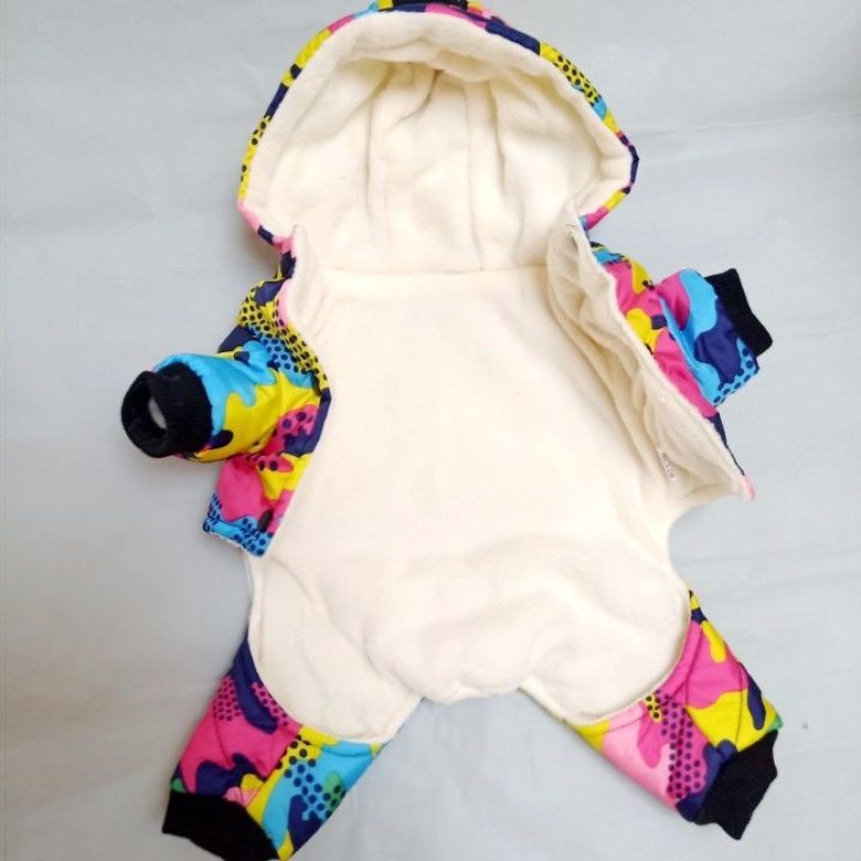 Nueva ropa para perros con capucha camuflaje engrosada ropa acolchada de algodón Otoño e Invierno VIP Teddy PET mediano y pequeño perro ropa de cuatro patas