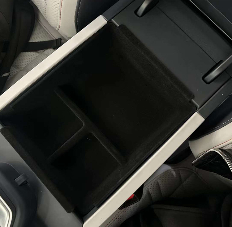 Suitable for 25 Geely Galaxy Star Ship 7emi Central Control Armrest Box Storage Box Storage Box Car Interior Supplies