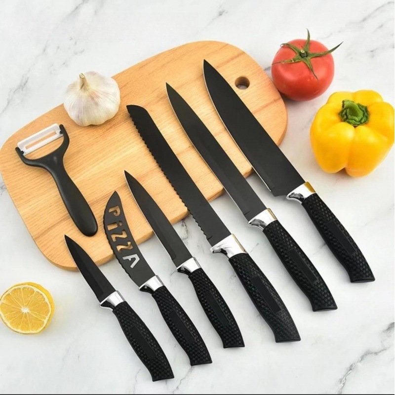 Fábrica en stock mango de malla de siete piezas cuchillo de acero negro cuchillo de queso hueco cuchillo de cocina traje de regalo caja de color