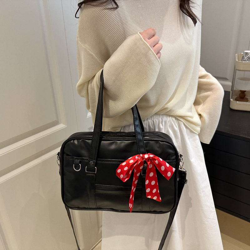 solid color polyurethane capacious one-shoulder bag