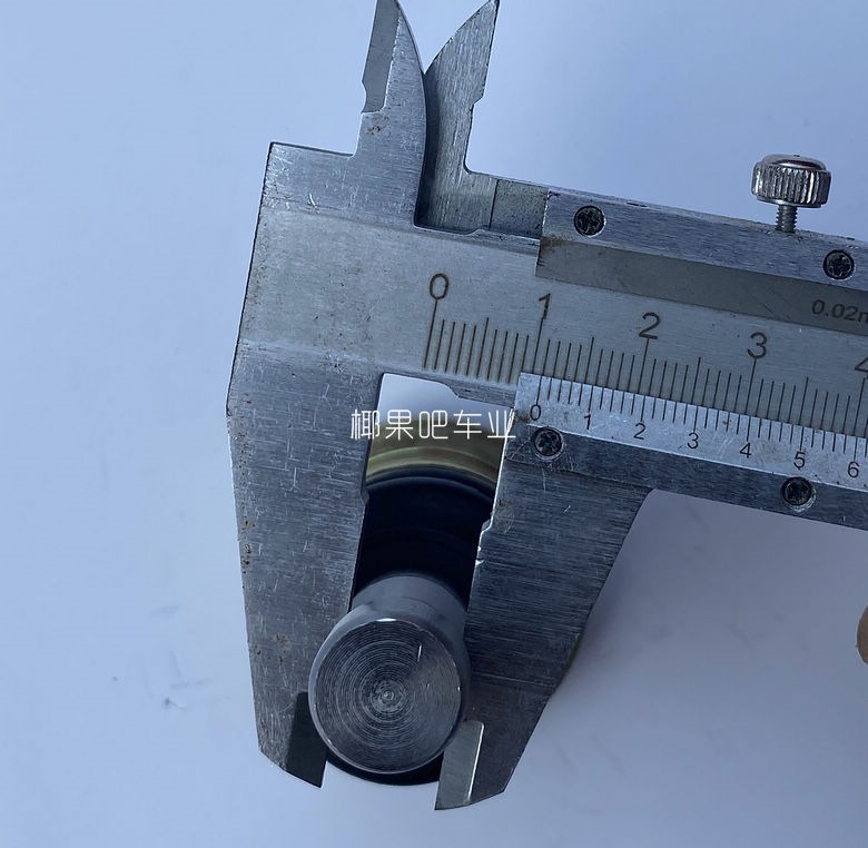 Four-wheel off-road motorcycle kart accessories, four-wheel drive big bull and big hummer ATV lower swing arm ball head bracket