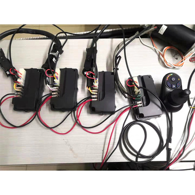 电动轮椅控制器 电动叉车搬运车大功率控制器 一拖四无刷控制器