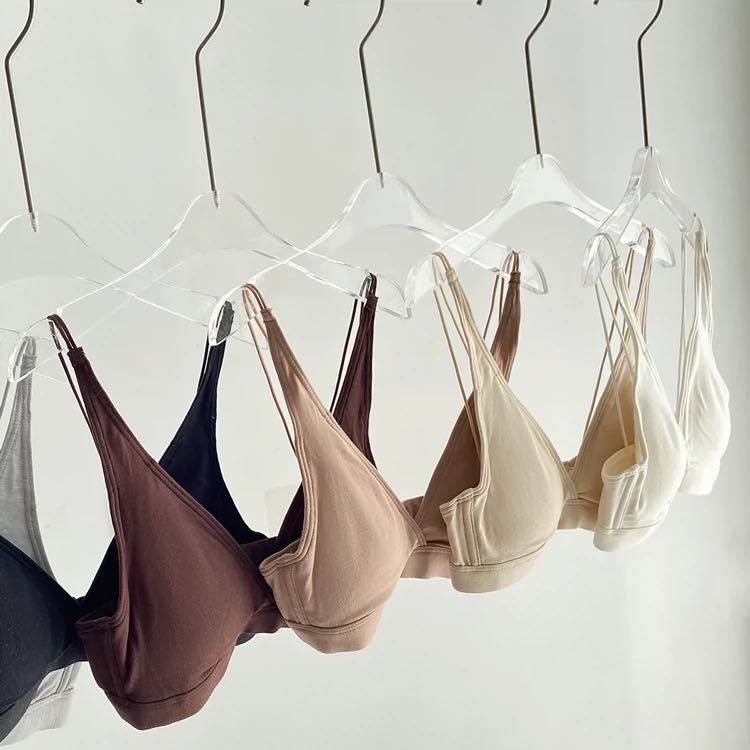 Ventas directas de fábrica comercio electrónico transfronterizo Sudeste de Asia Vietnam Tailandia damas burbujas encaje pecho pequeño recogido sujetador Tovin