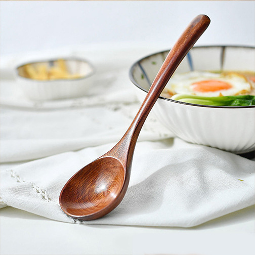 Cuchara de madera al estilo japonés Cuchara de sopa de madera de mango largo Cuchara de sopa para el hogar Ramen Cuchara de madera pequeña al por mayor de alto valor