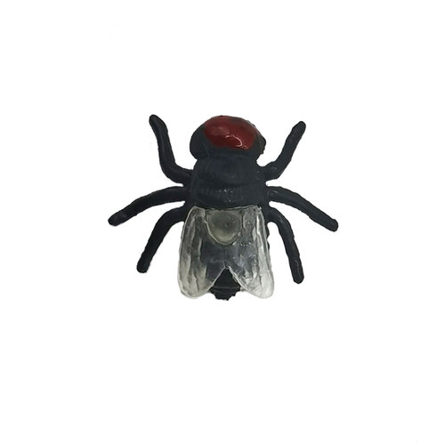 Simulated cockroaches playing tricks on people, spoof toys, scorpions, centipedes, fake spiders, wholesale scary toys