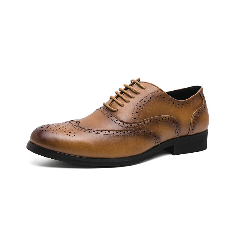 Cross-border talla talla 47 hombres negocios Brock plataforma tallada zapatos de cuero de aumento zapatos de boda para el novio zapatos de moda británica