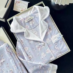 海岛绒睡衣女士新款卡通狗狗长袖宽松大码学生家居服套装