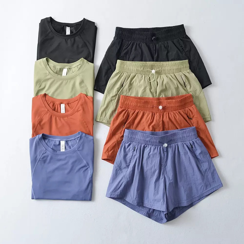 25 새로운 통기성 얇은 빠른 건조 캐주얼 스포츠 반팔 티셔츠 + 반바지 요가 세트 여성 여름