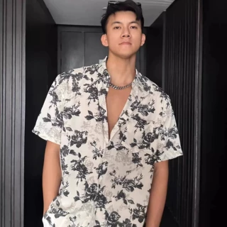 度假风休闲风短袖花衬衫男夏季轻薄透气宽松痞帅垂坠印花衬衫潮流