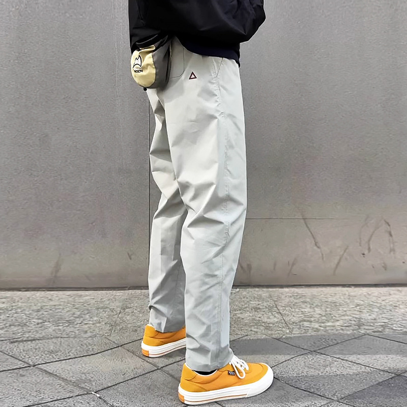 メンズ春秋用三角ロゴアサルトパンツ、和風レトロ速乾ストレートレッグマイクロテーパードカーゴパンツ、ゆったりとした万能デザイン|undefined