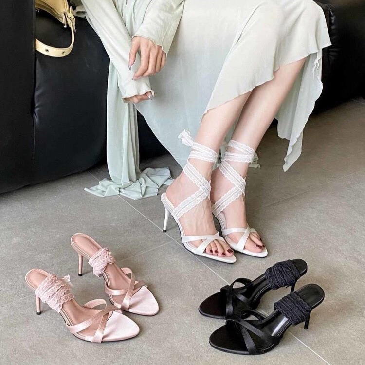 French Lace Cross Strap Stiletto Sandals for Women 2025 Summer New Fairy Style Gentle Temperament High Heel Sandals