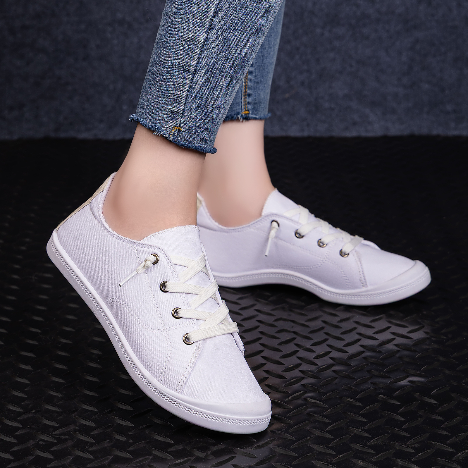 Zapatos europeos y americanos zapatos de tela ligera primavera zapatos casuales de tacones planos zapatos de mujer zapatos perezosos