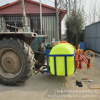 拖拉机带皮带链接打药机600斤轴传动打药喷药机 四轮背负式打药机