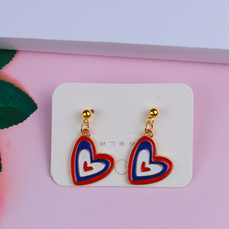 1 Pair Sweet Color Block Heart Shape Alloy Women's Earrings display picture 4