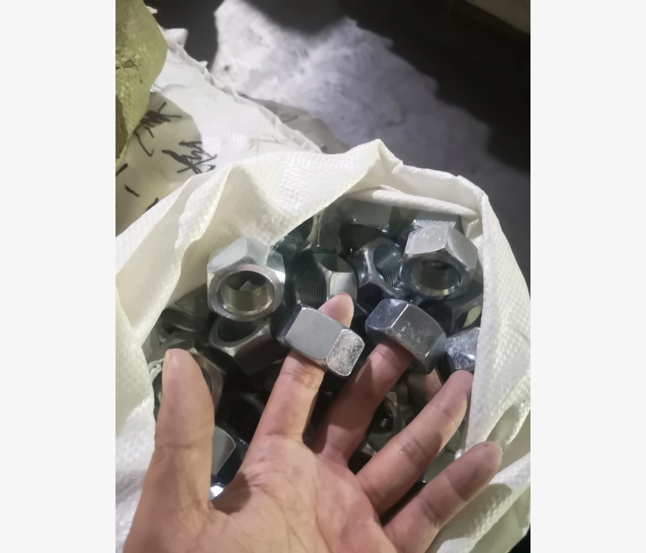 ANSIB18.2.2 美制5级六角螺母 蓝白锌 3/4-16