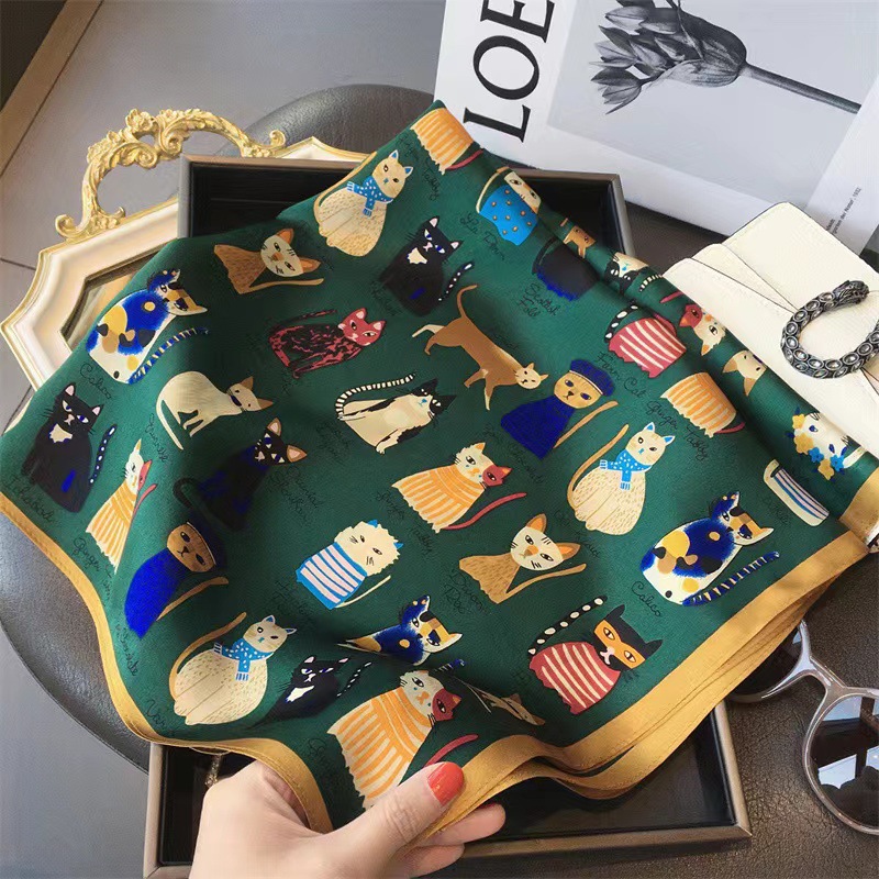 2025 primavera y otoño diadema femenina todo fósforo Baotou coreano desierto pequeño cuadrado bufanda de seda bufanda francesa con camisa verano