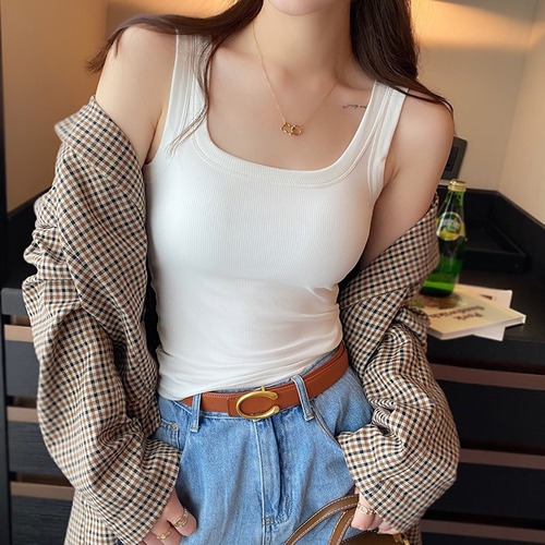 Small vest for women, summer inner wear with breast pads and suspenders for outer wear, niche white beautiful back all-in-one chic top