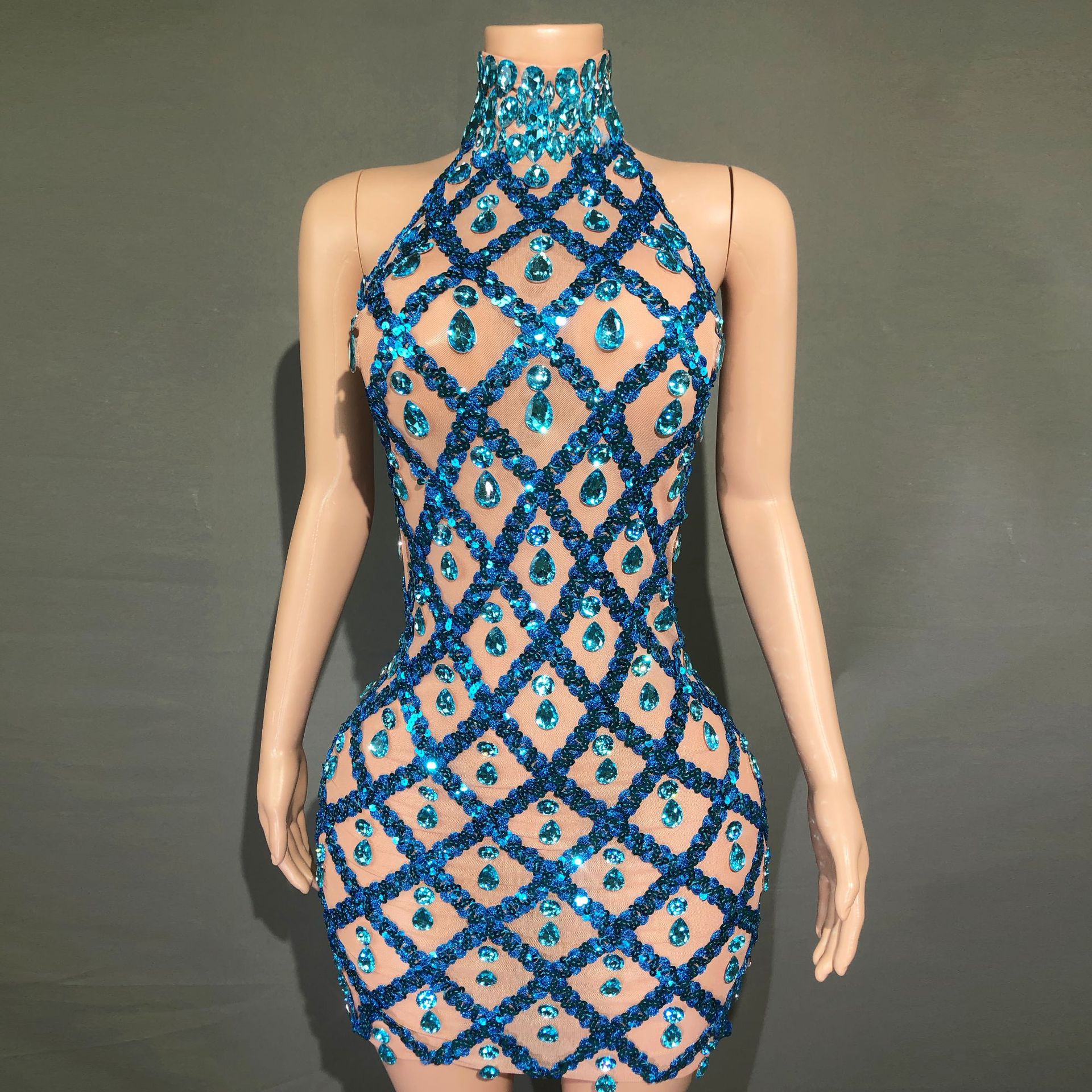 голубое небо