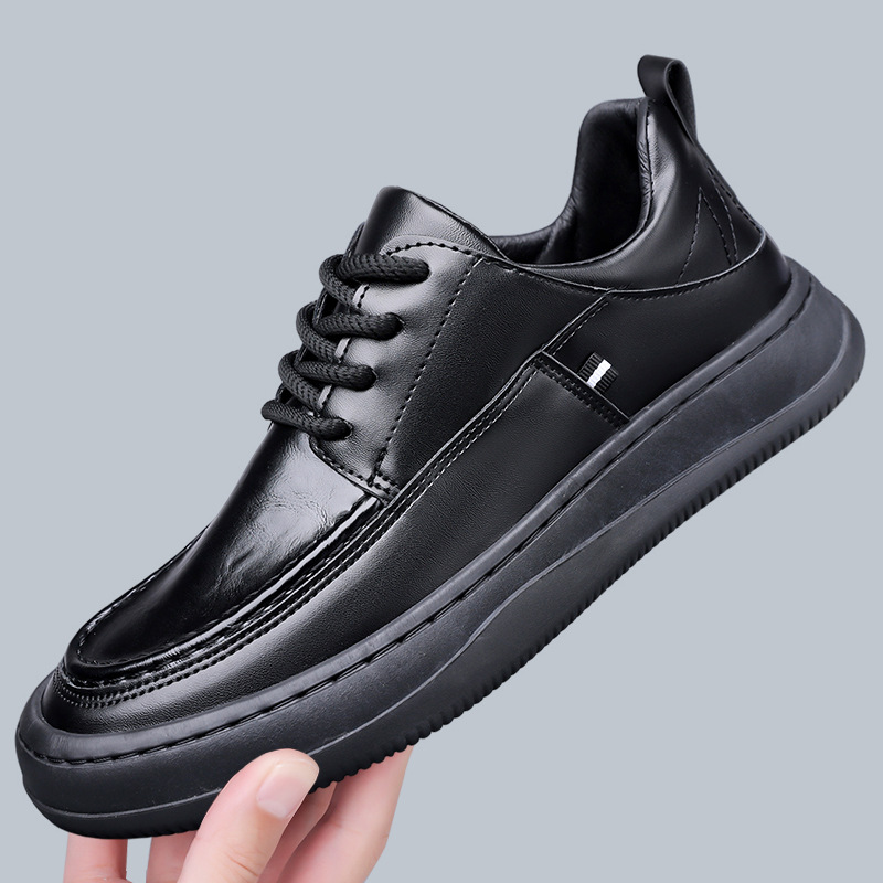 2025 nuevos zapatos de hombre de suela suave de otoño leggero anti-derrapante zapatos casuales para hombres versátiles ventilados tendencia de zapatos de cuero para hombres británicos