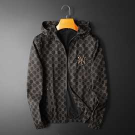 欧洲站2025新款印花连帽夹克衫男士春季休闲刺绣大码短款薄款外套