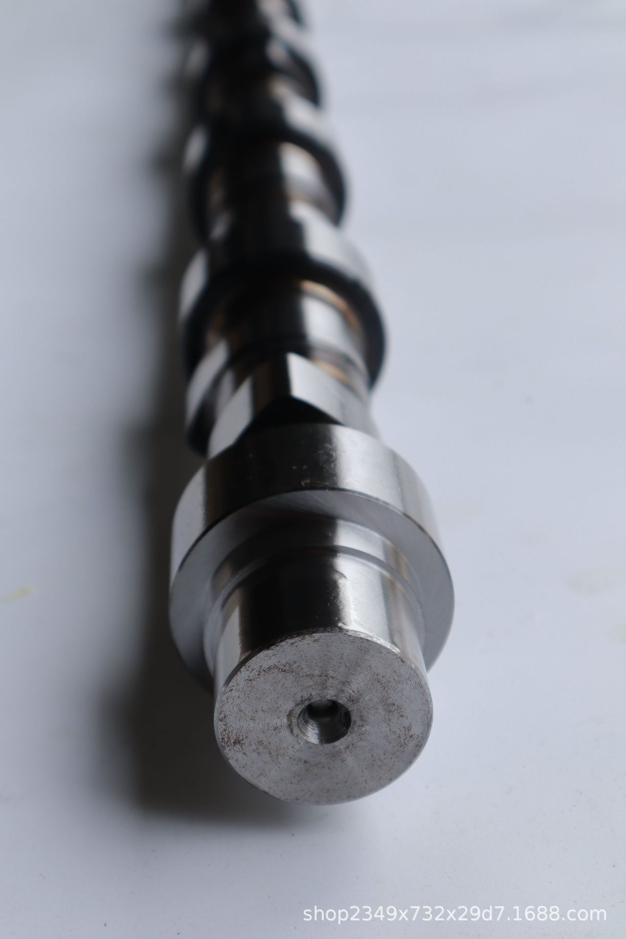 Factory Direct Sales Engine Camshaft Cummins Isle 3966431 3966430 5283931 Camshaft