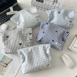 57192 格纹蓝色系刺绣小花化妆包女口红收纳包气垫补妆袋收纳袋