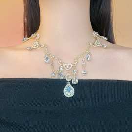 复古星月水滴流苏项链女奢华高级感精致时尚设计感新款颈链锁骨链