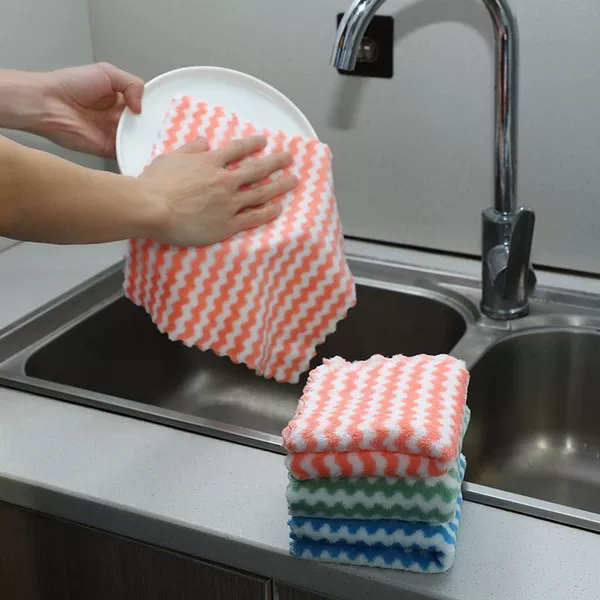 Trimmed and thickened version: [Remove oil stains 1 strip]