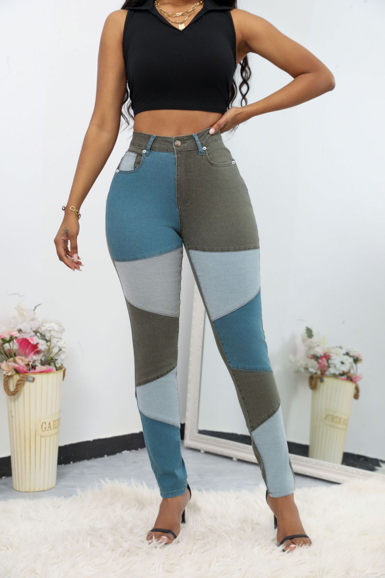 2026 otoño y invierno de cintura alta lavado en agua jeans delgados elásticos pantalones de pies pequeños fábrica al por mayor transfronterizos