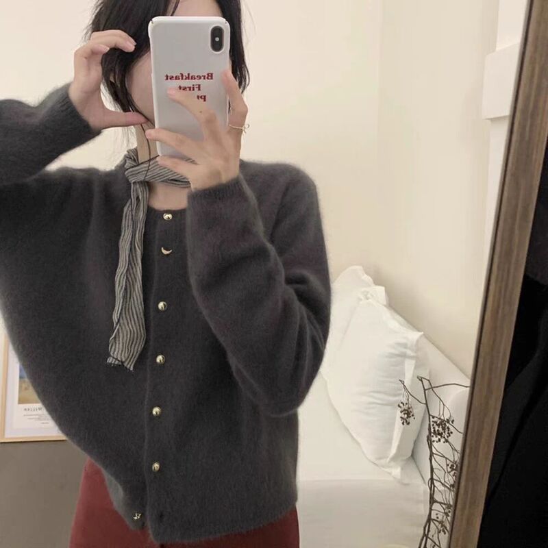 十三行高货~爱心扣浣熊毛针织开衫女2025秋季新款圆领百搭毛衣|undefined