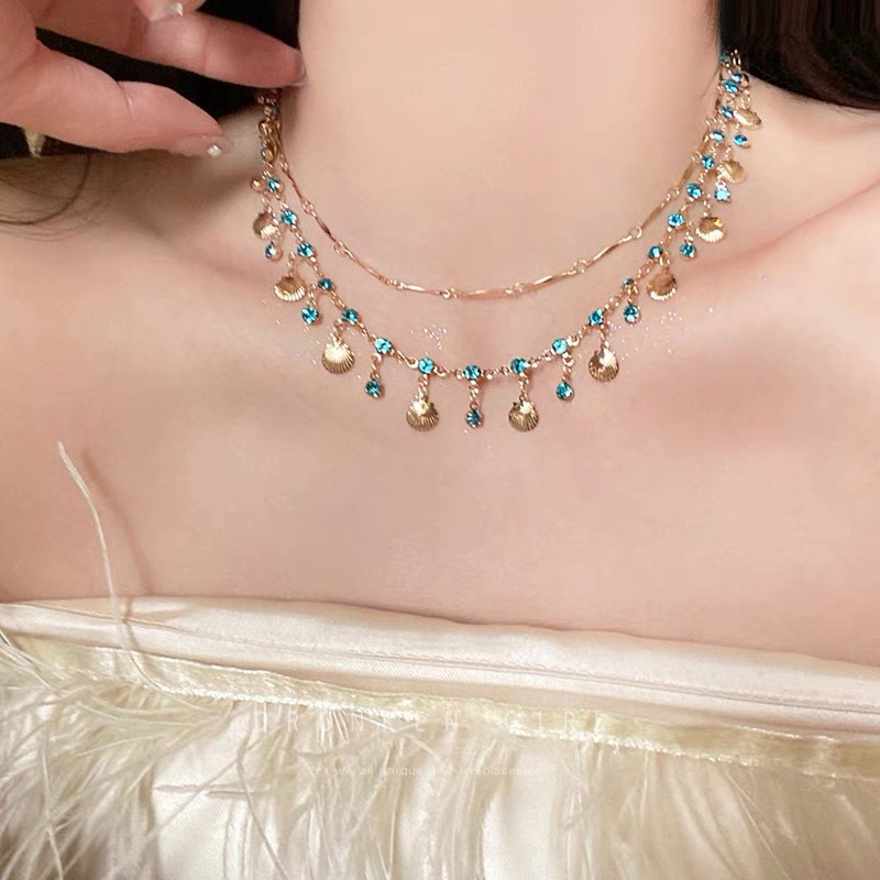 X1570 gold~necklace