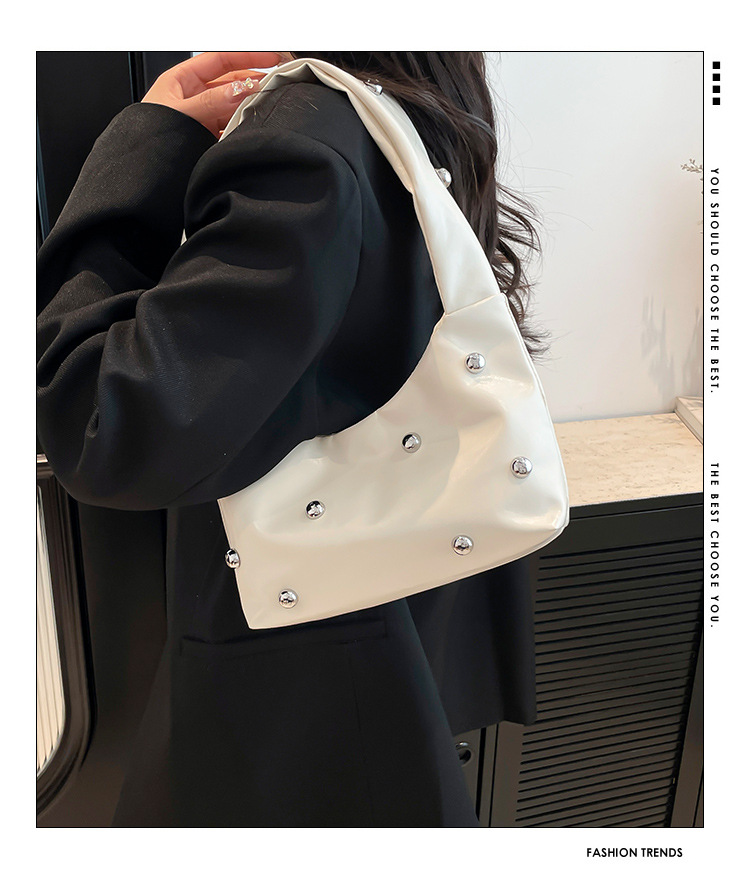 h2uTiviiztSHn2aJjQ1bWpXNj3lFmjOOYplM