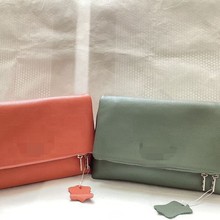 羳󌣹Z  25Ůʿeٴ^ţƤμбeٴС