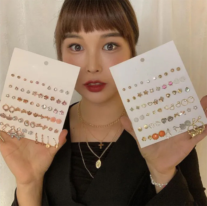 Korean Dongdaemun Earrings for Women, Simple and Fashionable Earrings, Pearl Earrings, 30 Pairs of Earrings, Factory Ready Stock, Hot-Selling Models