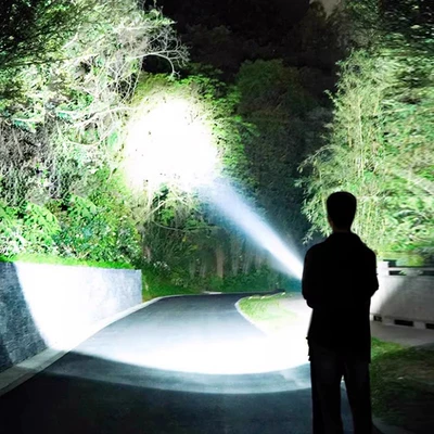 bright long-range portable searchlight — UV fənərlər