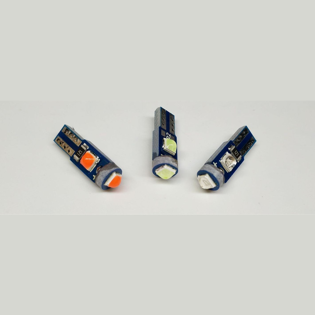 14506083892_1104076038