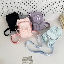 �n��б���Ů2025�¿�s�����YС�������e����֙C���ٴ�ˮ����