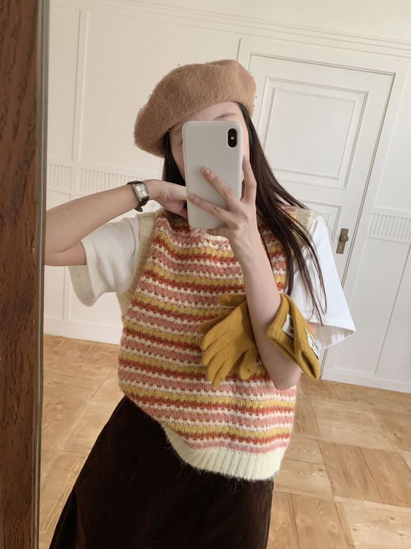 多巴胺撞色条纹针织马甲背心女秋季新款甜美减龄叠穿毛衣马夹上衣|undefined