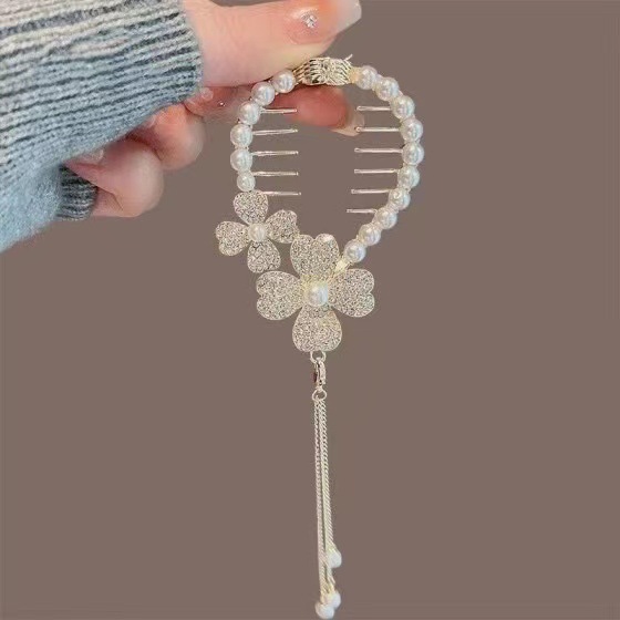 Women's Elegant Lady Streetwear Tassel Flower Butterfly Alloy Plating Inlay Artificial Pearls Hair Claws display picture 17